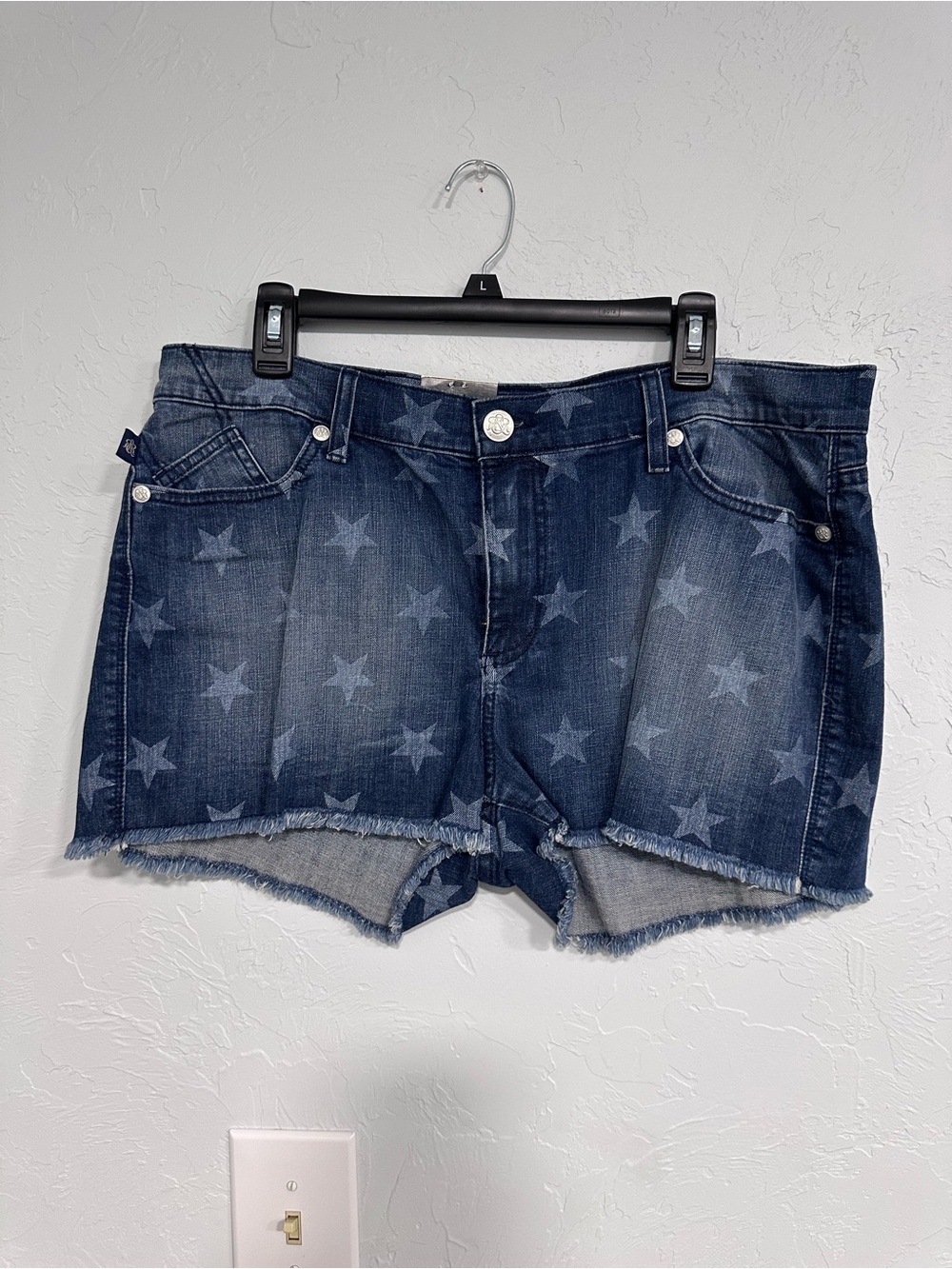 Rock & Republic Dark Blue Star Print Denim Shorts